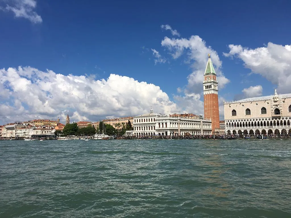 Casa Colleoni Bed & Breakfast Venice